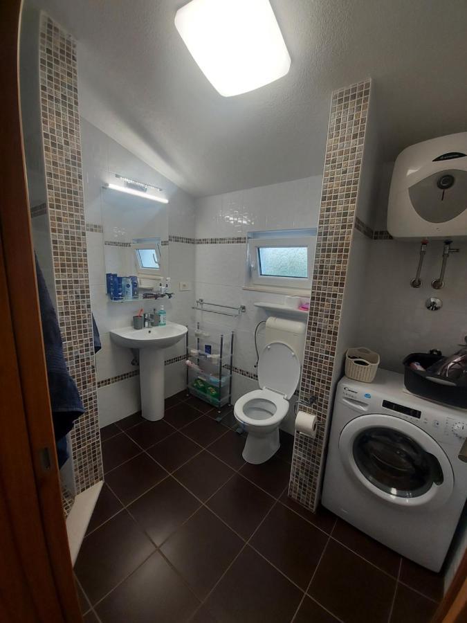 Dk Apartments Krasici Τίβατ Εξωτερικό φωτογραφία