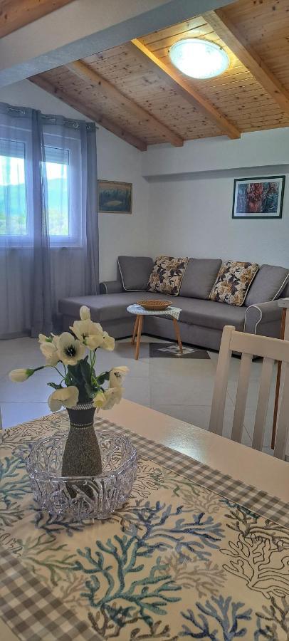 Dk Apartments Krasici Τίβατ Εξωτερικό φωτογραφία